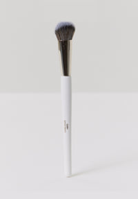 Essentials Concealer - HB03