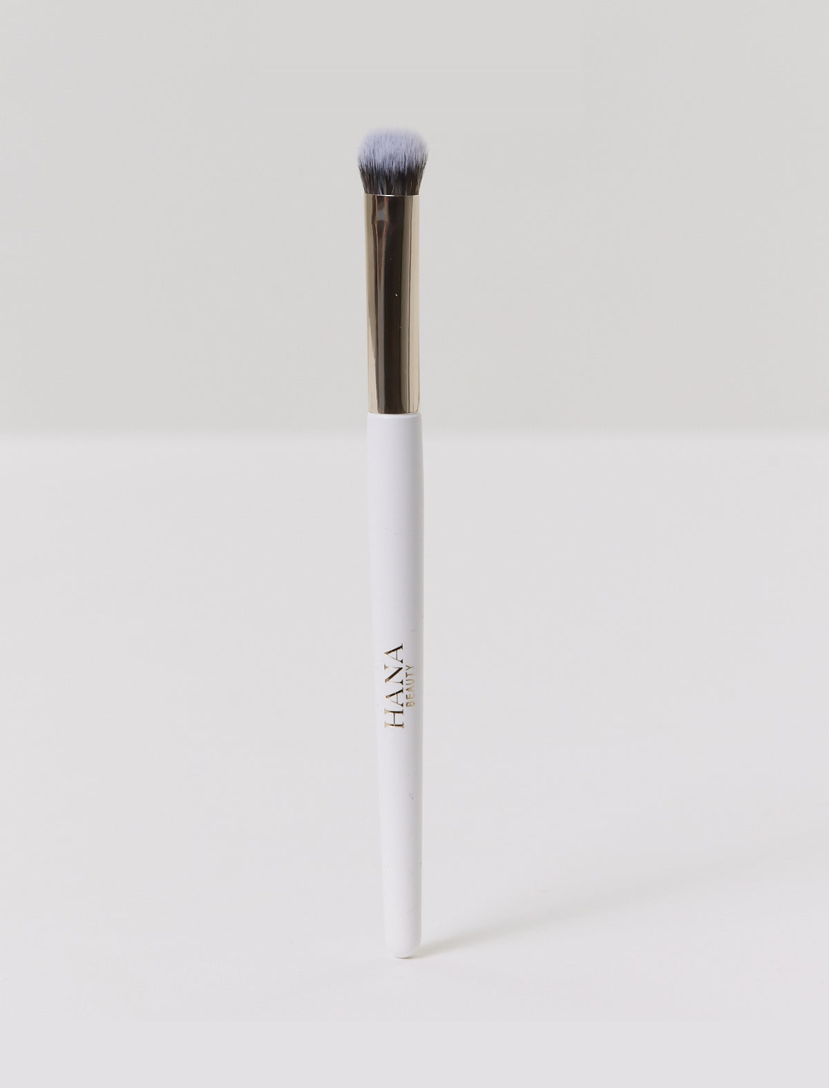 Essentials Concealer - HB02